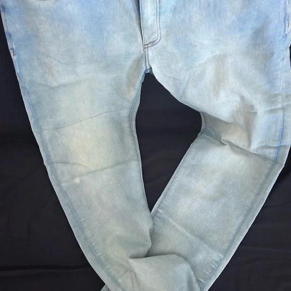 Men's Light Blue Jeans - Picture 1 of 4